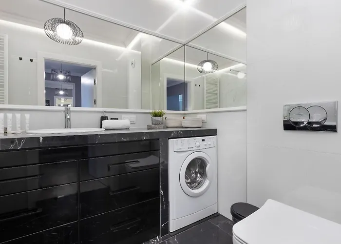 Podgorze Lipska Pet-friendly With Balcony And Parking By Renters Prestige * Kraków